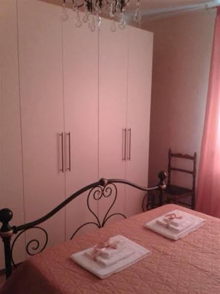 Bed And Breakfast Loriana Ареццо Экстерьер фото